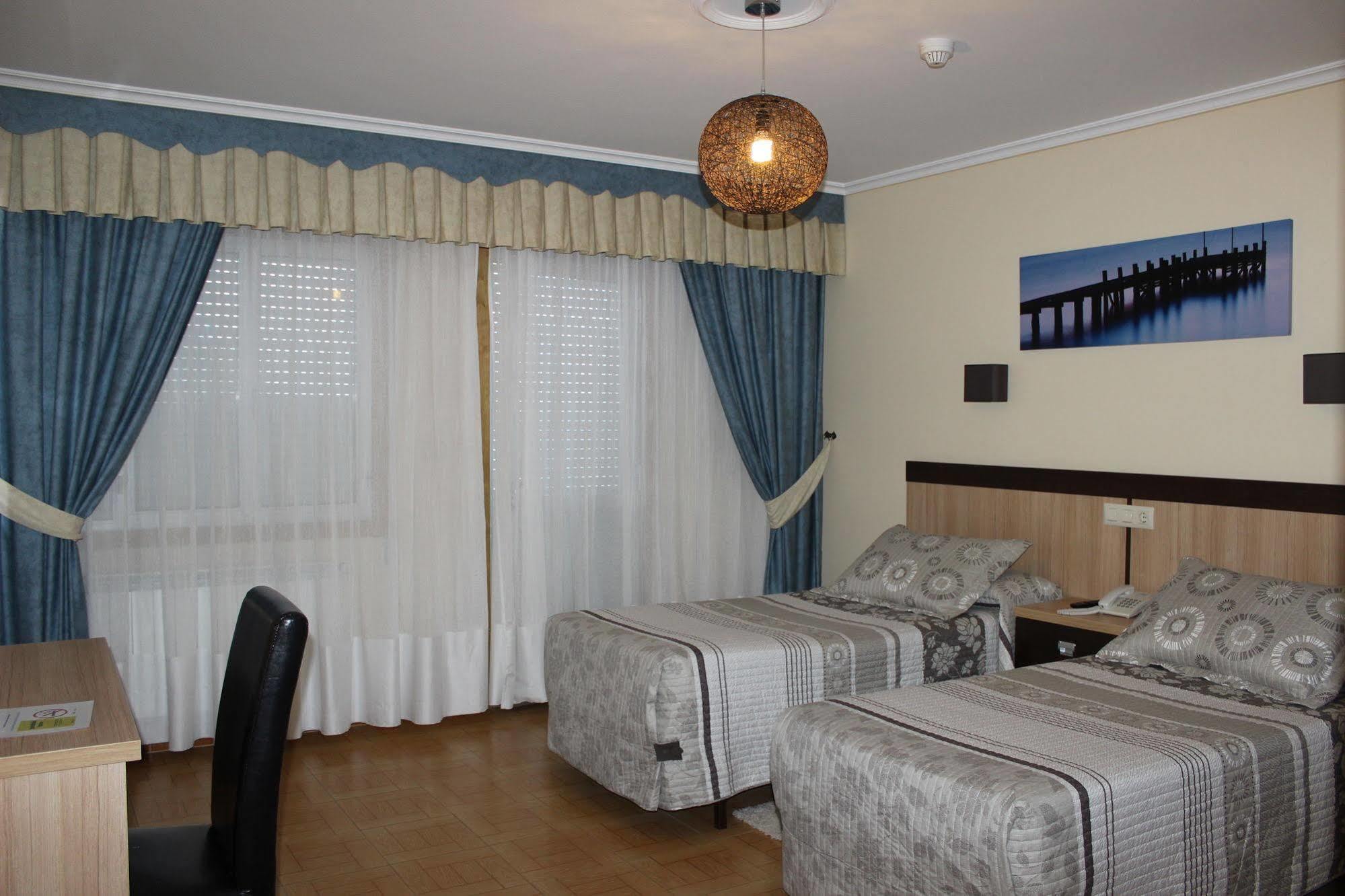 Playa de la Lanzada Hotel Estrella Del Mar מראה חיצוני תמונה